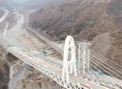 智慧建造、科技創新護航橋梁建設 中國工程再現“驚艷”一幕