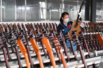 湖南東安：打造吉他產業“新名片”